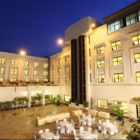 Greenpark Hyderabad Exterior photo