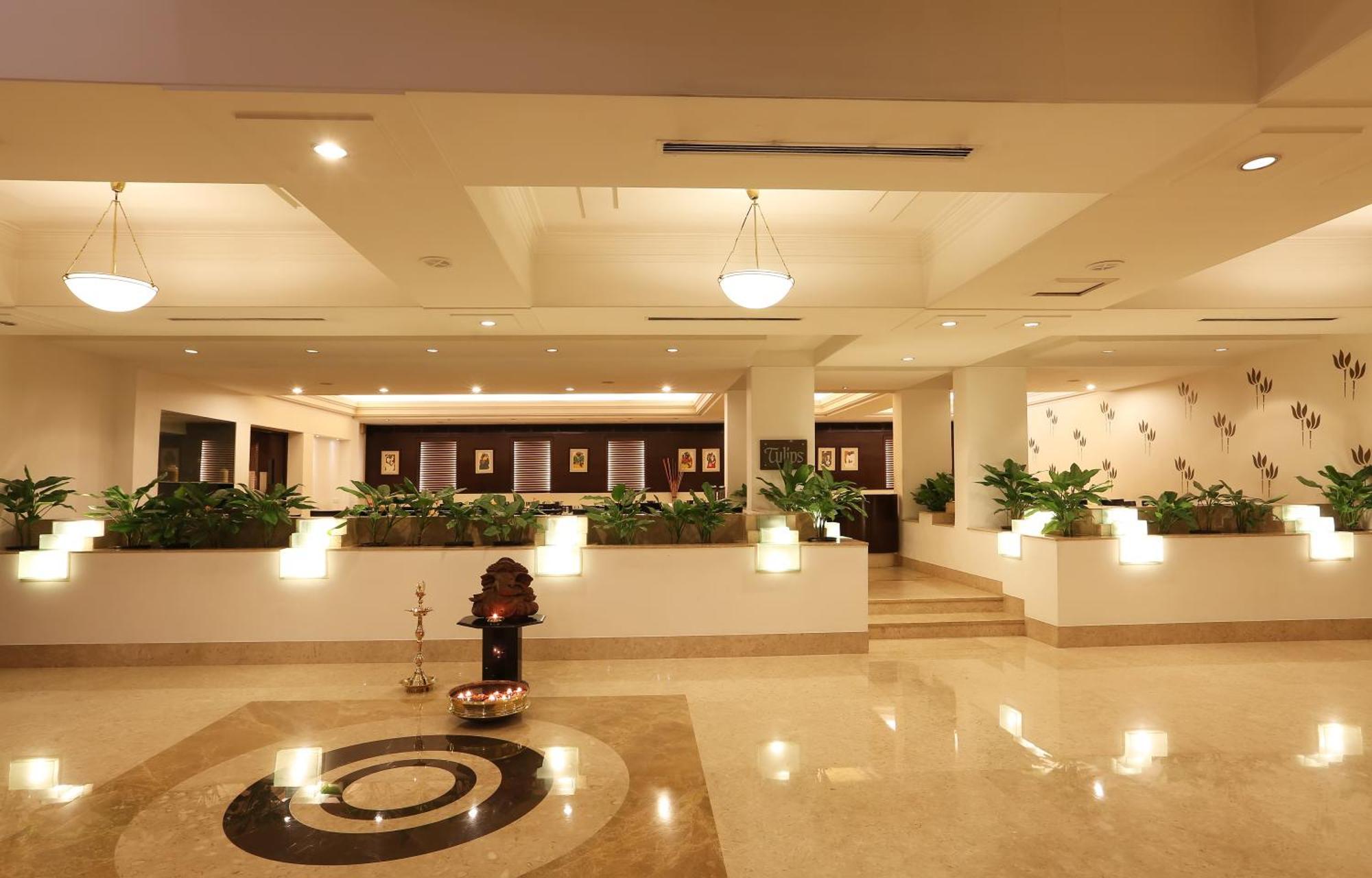 Greenpark Hyderabad Hotel Exterior photo