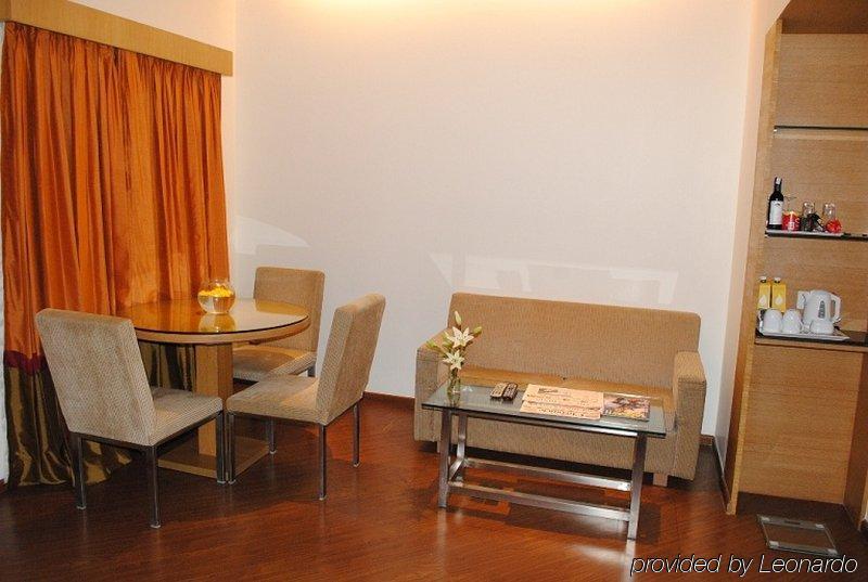 Greenpark Hyderabad Room photo