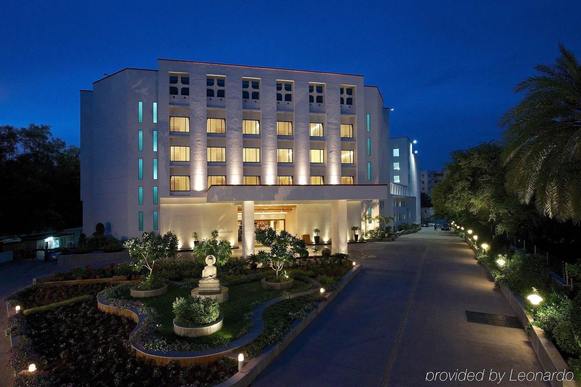 Greenpark Hyderabad Hotel Exterior photo