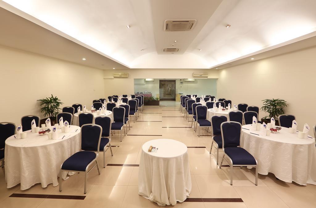 Greenpark Hyderabad Exterior photo